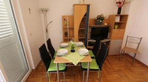 Apartment in Malinska/Insel Krk 38657